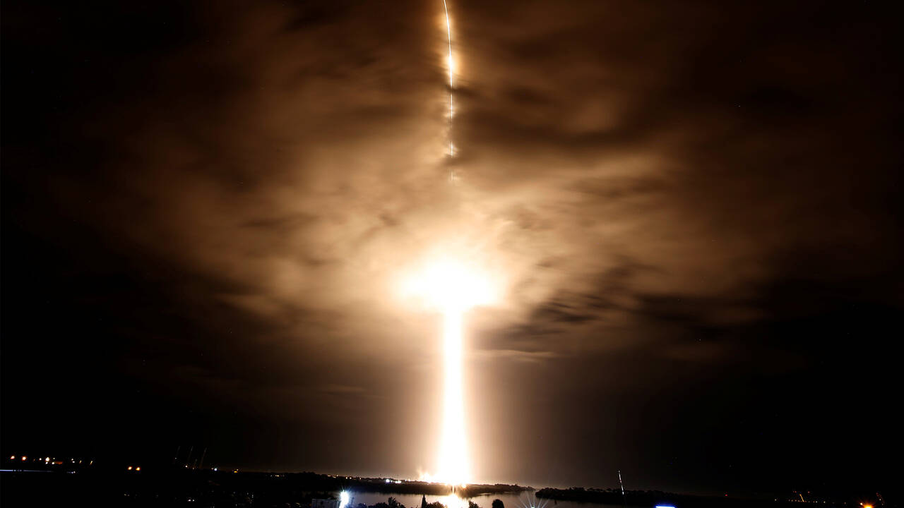 В 2021 году 10 ракет Falcon 9 стартовали 31 раз