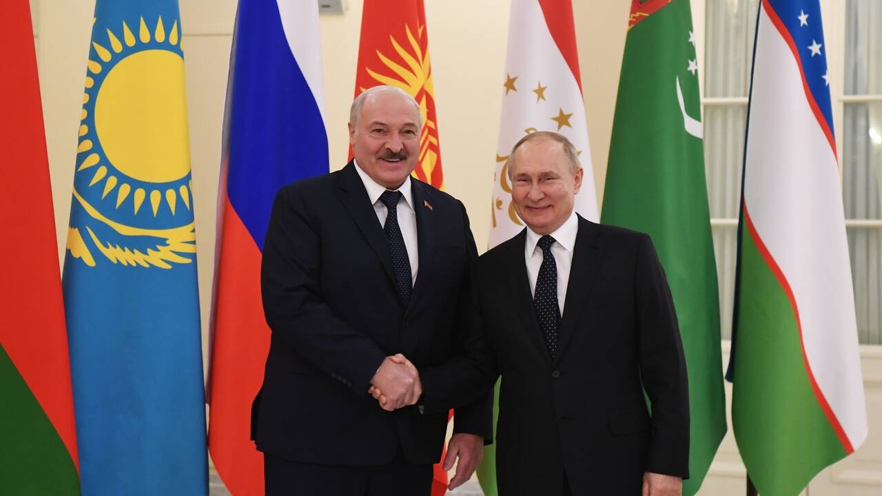 Переговоры Путина и Лукашенко в Петербурге завершились