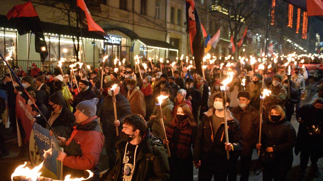 В Киеве начался марш в честь Бандеры