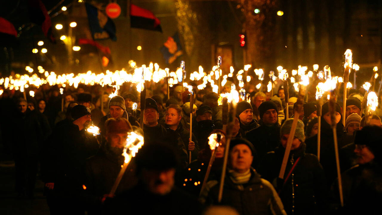 В Госдуме прокомментировали украинский марш с факелами в честь Бандеры