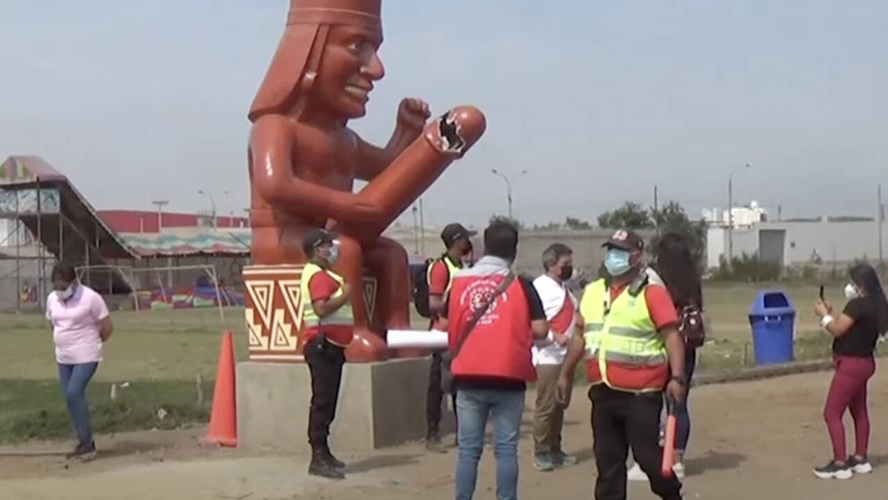 Статуя с полутораметровым пенисом подверглась нападению вандалов