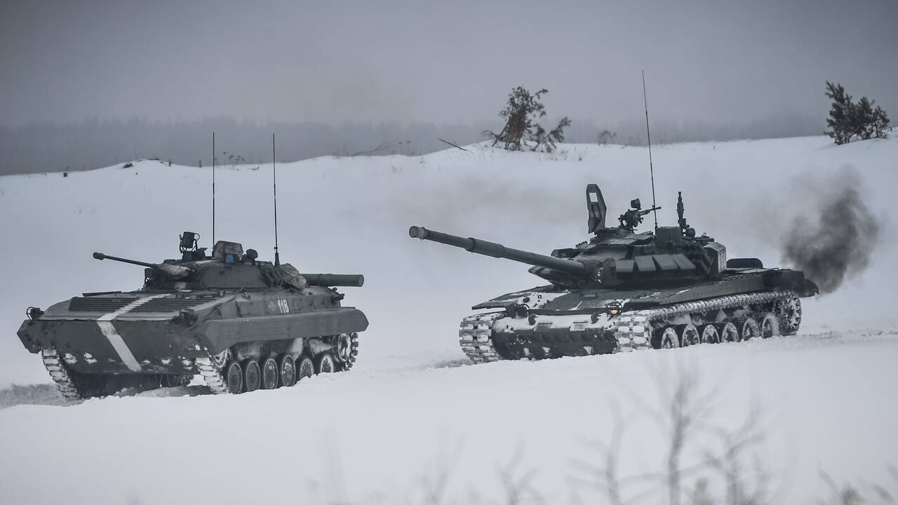 Посол в ФРГ объяснил сосредоточение российских войск на границе с Украиной