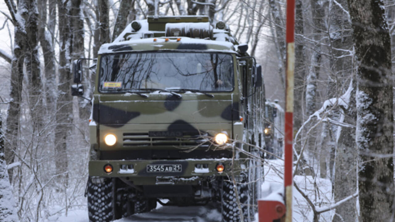 В воинских частях на юге России начали проверку боеготовности