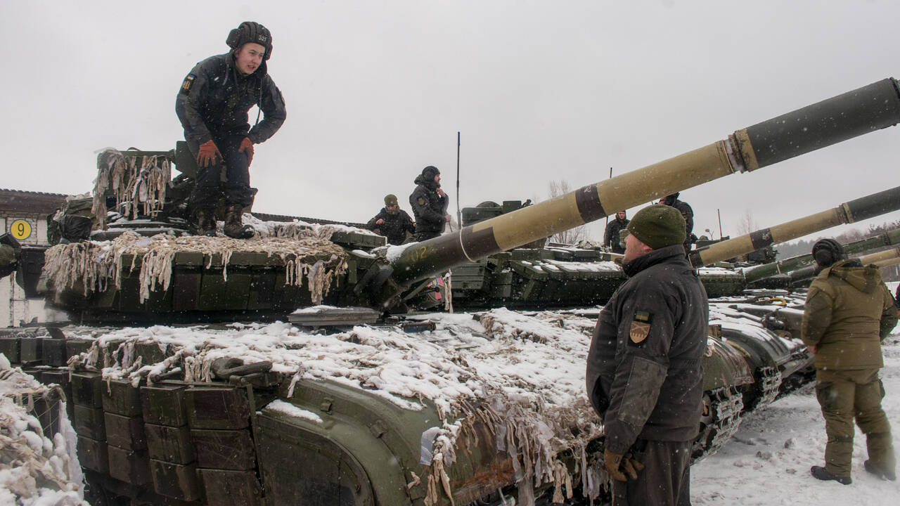 Путин оценил ситуацию с Украиной и НАТО фразой «нам что, воевать?»