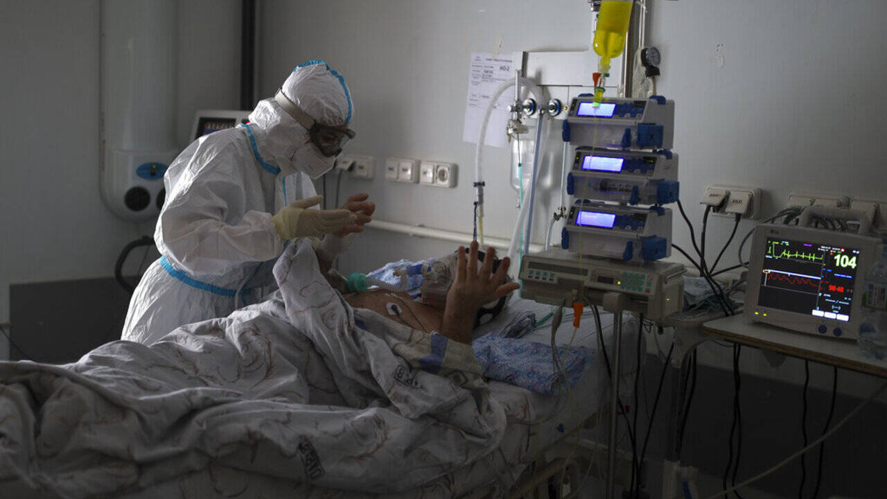 В России госпитализировали 19 573 пациента с коронавирусом