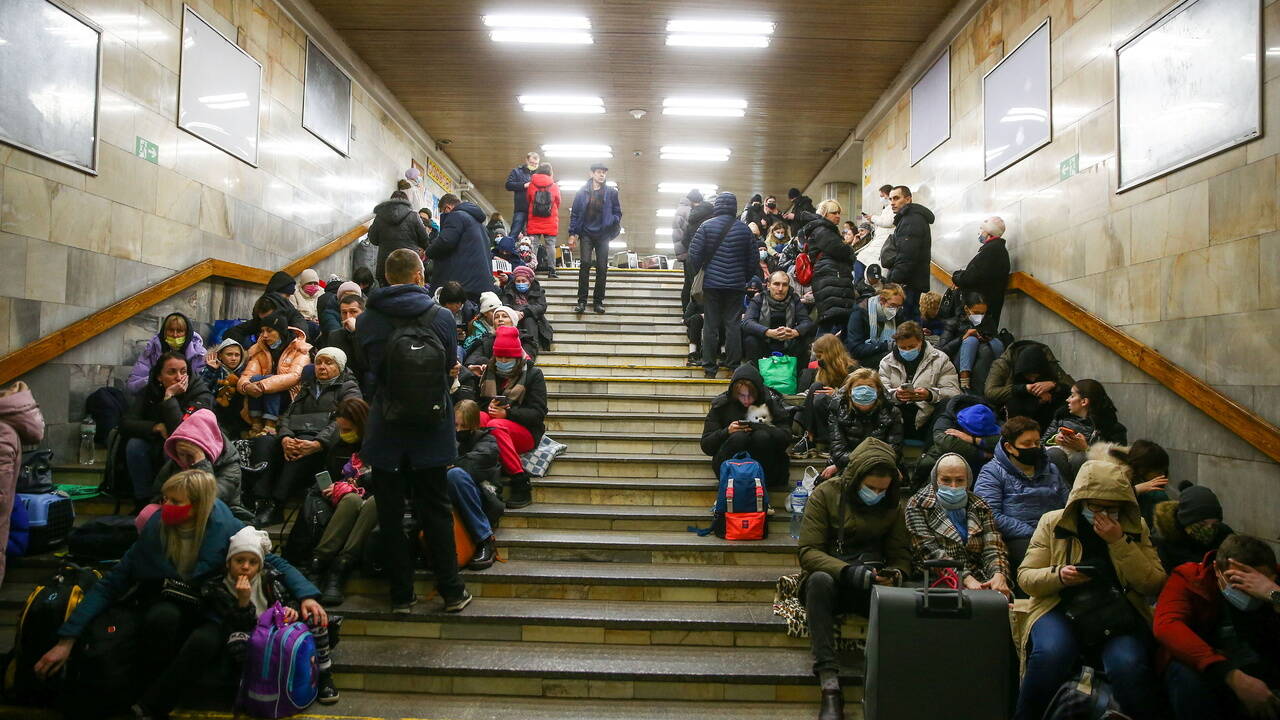 Киевское метро полностью перешло на работу в режиме укрытия
