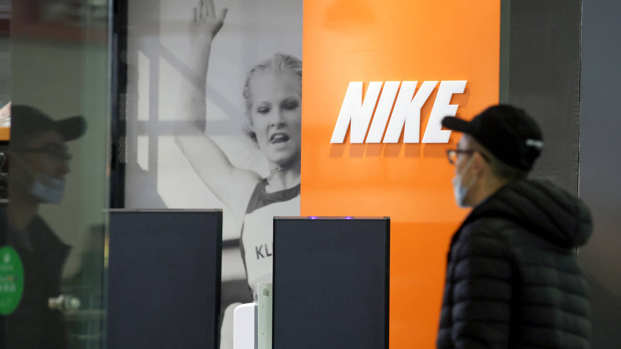 Магазины Nike продолжат работу в России с новыми ценами