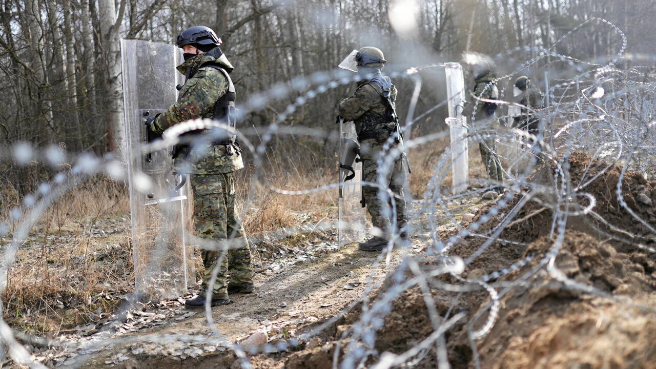 Украина попросила Польшу закрыть границы с Белоруссией