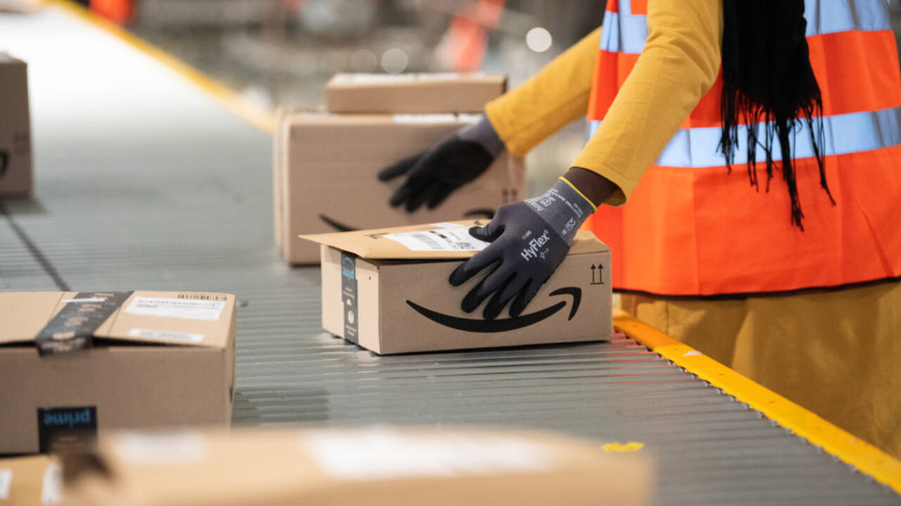 Сотрудница Amazon раскрыла правду о работе на складе