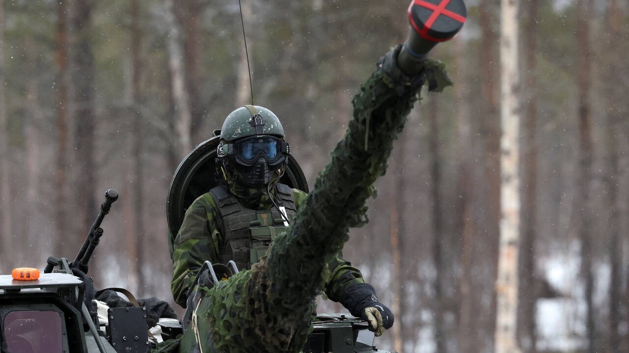 В МИД России заявили о готовности НАТО «воевать до последнего украинца»