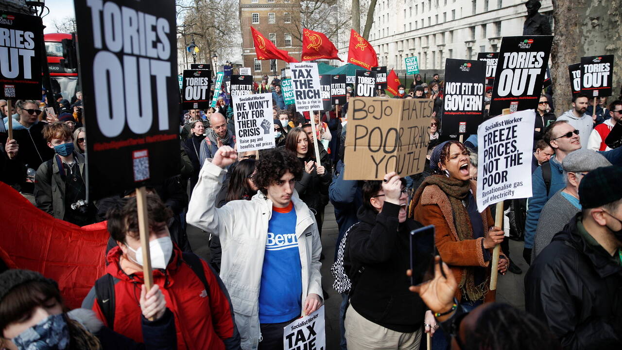 Британцы устроили митинг в Лондоне из-за роста цен на газ