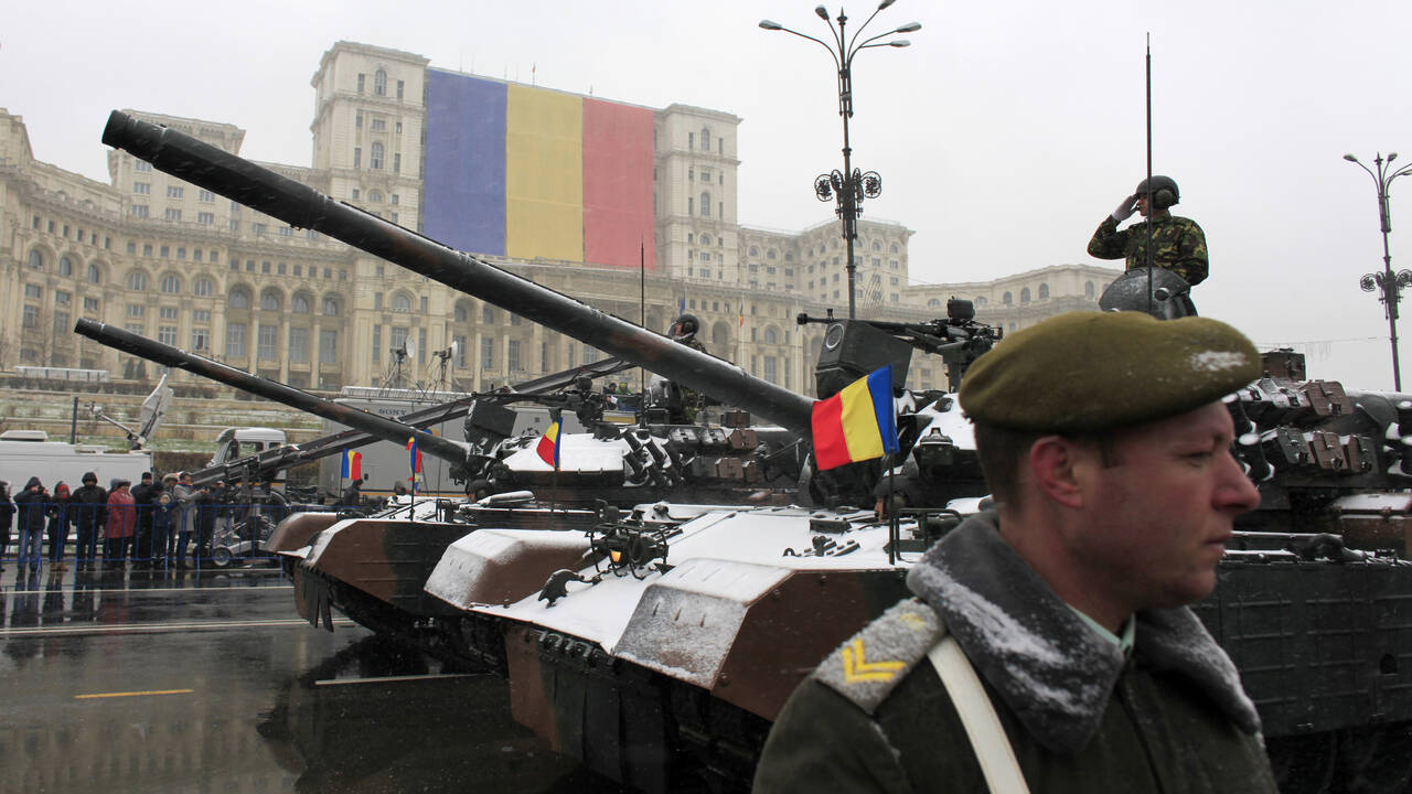 Румыния решила передать Украине оружие
