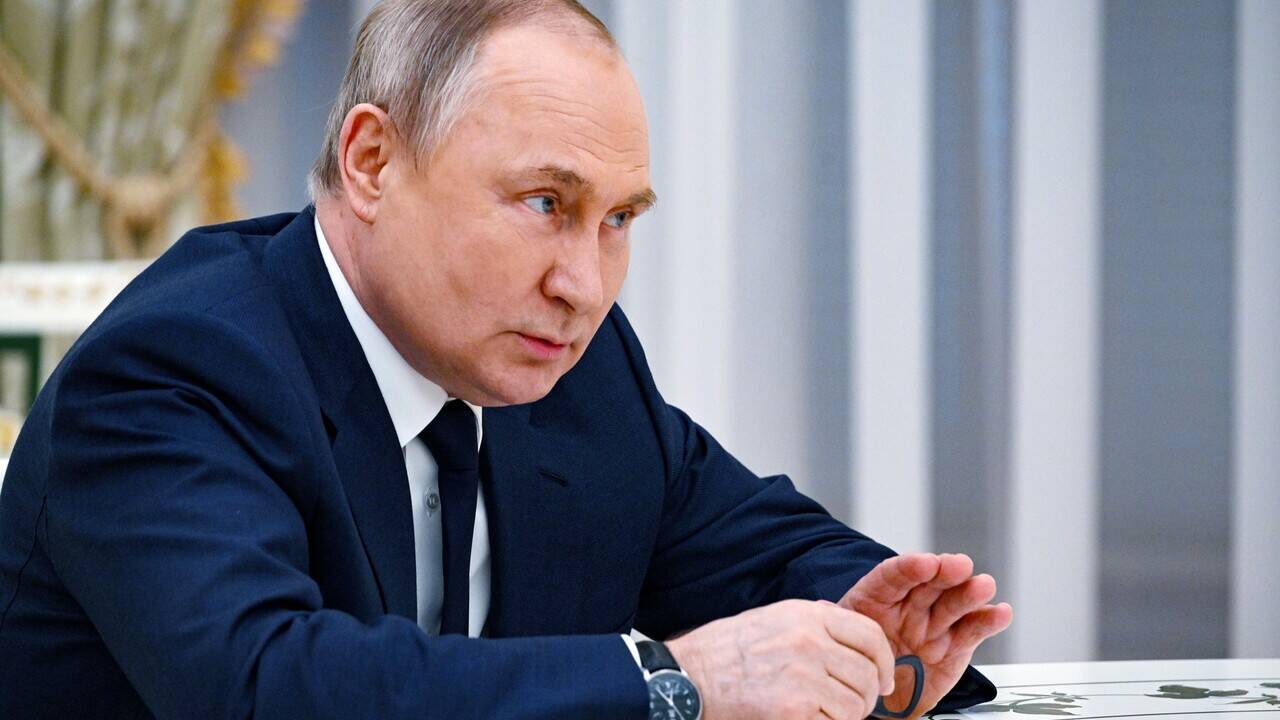 Путин пообещал обеспечить безопасность журналистов