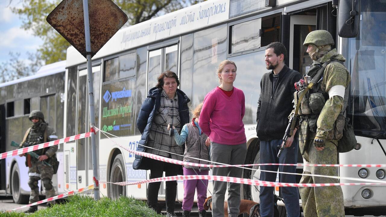 Минобороны сообщило об эвакуации 80 человек с «Азовстали»