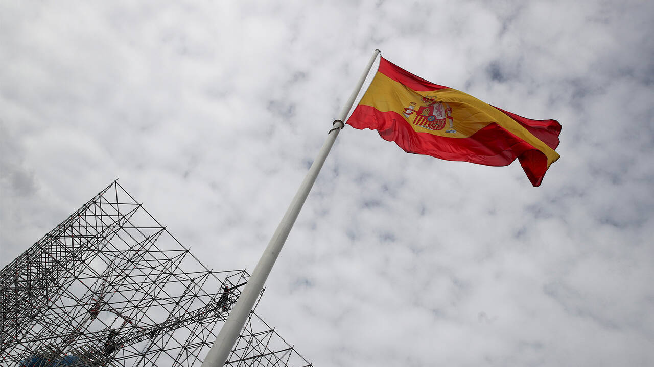 Испания заморозила принадлежащие российским предпринимателям счета и фонды