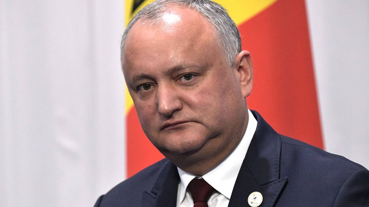 Экс-президента Молдавии заподозрили в коррупции