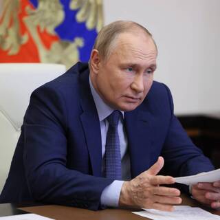Путин заговорил о «жесткой геополитической войне»