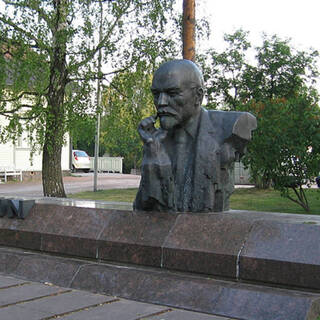 Финляндия снесет памятник Ленину из-за планов вступить в НАТО