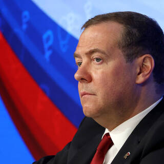 Глава Мюнхенской конференции Хойсген назвал Медведева «клоуном»