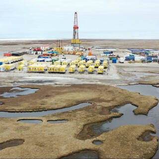 «Роснефть» открыла новое месторождение нефти на шельфе Печорского моря