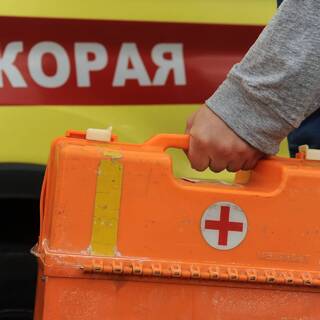 Прицеп машины упал на голову семилетнего россиянина во время игры с друзьями