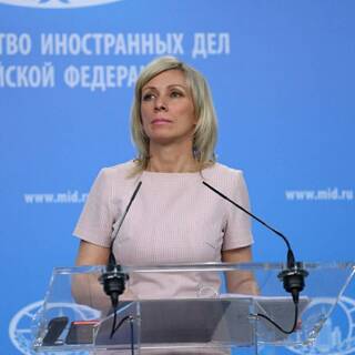 Захарова резко высказалась о сборе средств на образование дочери посла Украины