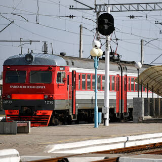 Россиян предупредили об изменении маршрута поездов в Крым