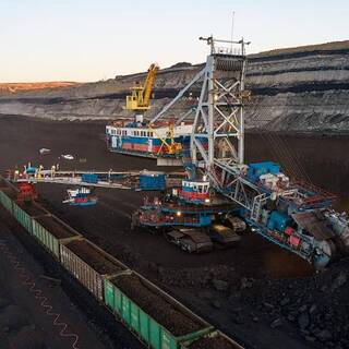 Над российскими угольными предприятиями нависла угроза массовых банкротств