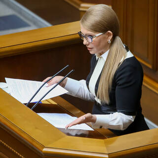 Тимошенко потребовала срочно пересмотреть энергобаланс Украины