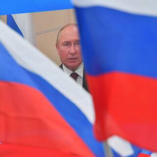 Путин объявил Россию настоящей страной восходящего солнца