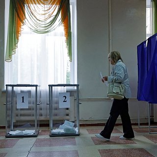 Евросоюз принял решение о введении санкций против России из-за референдумов