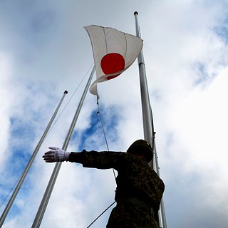 Япония ввела санкции против 80 россиян и девяти организаций