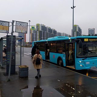 В городах России сократили сотни маршрутов общественного транспорта