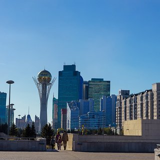 Около 100 тысяч приехавших с конца сентября россиян остались в Казахстане