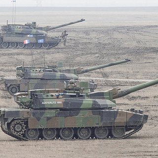 Во Франции рассказали о сложности поставки танков Украине