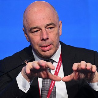 Министр финансов России признался в «залезании» в кредит