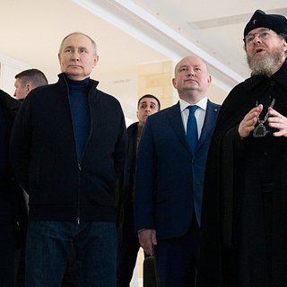 В Кремле назвали цель поездки Путина на командный пункт СВО