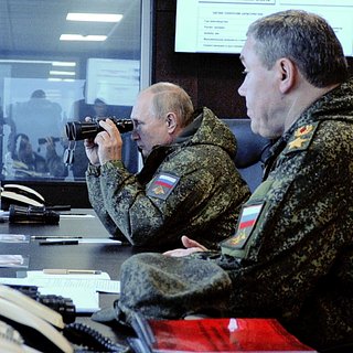 В Кремле рассказали о долгом диалоге Путина и Герасимова в штабе спецоперации