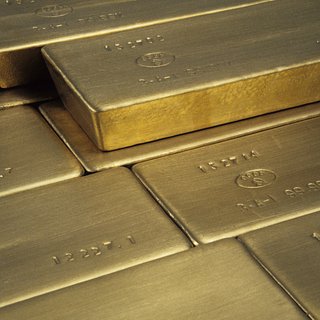 Стало известно о вывозе золота из России малоизвестными компаниями