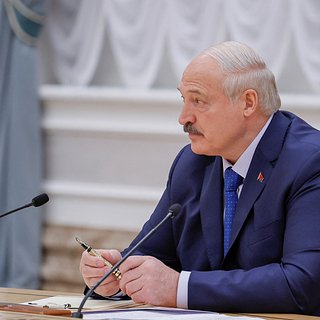 Лукашенко поздравил украинцев с Днем Независимости