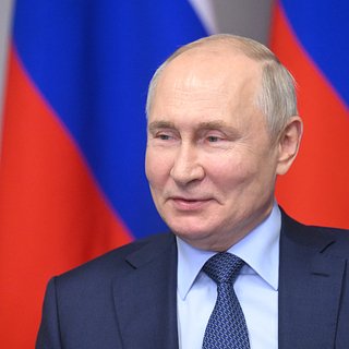 Путин дал совет по выбору жены молодому ученому