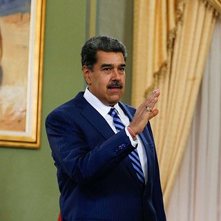 Президент Венесуэлы назвал образцовыми выборы в России