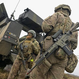 В России заявили о готовности США рисковать войсками других стран НАТО