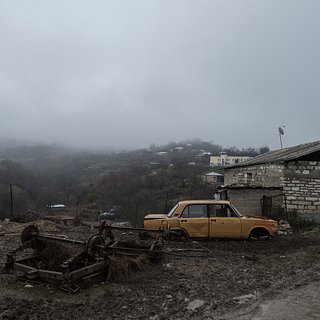 В Кремле оценили возможность участия США в урегулировании ситуации в Карабахе