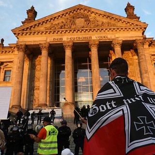 В Германии сообщили о резком росте числа правых экстремистов