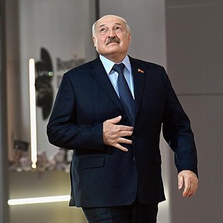 Лукашенко призвал вернуться к советскому опыту в образовании