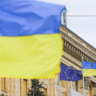 ФРГ заподозрили в тайном соглашении с Украиной об ускоренном вступлении в ЕС