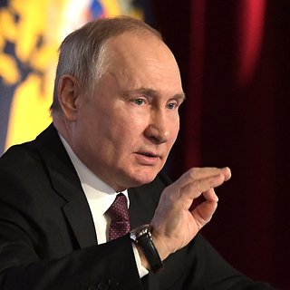 Путин заявил о заинтересованности в распространении образования на русском языке