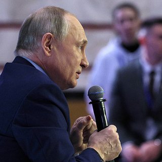 Путин обвинил Запад в организации еврейских погромов в России руками Украины