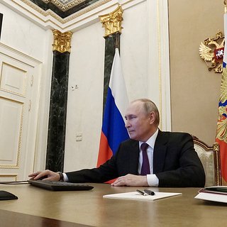 В Кремле отреагировали на сообщения о решении Путина участвовать в выборах